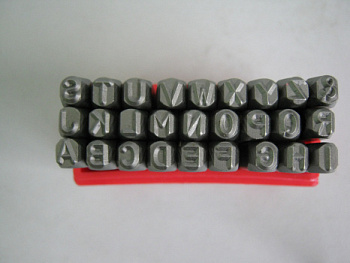 Набор клейм буквы, латинский алфавит 4 мм. в интернет-магазине avtofirma63.ru 
