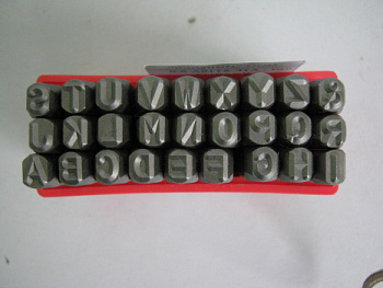 Набор клейм буквы, латинский алфавит 5мм в интернет-магазине avtofirma63.ru 