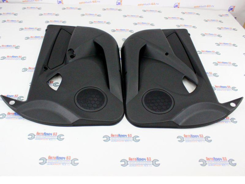 Заводские обивки дверей черные для Лада Гранта, Гранта FL