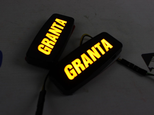 Диодные повторители поворота Гранта с надписью GRANTA