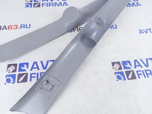 Облицовка стоек под твитер на Лада Ларгус (высокочастотники направлены в салон)