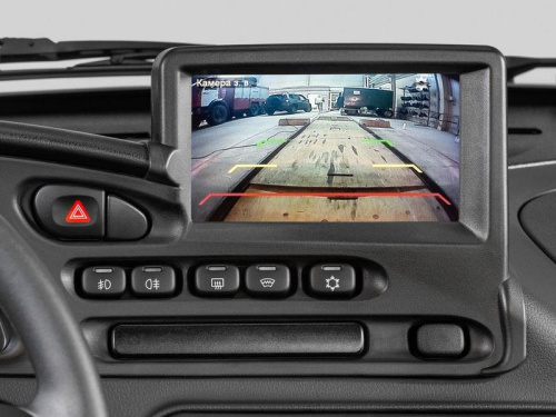 Оригинальная рамка под мультимедиа Шевроле Нива