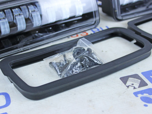 Светодиодные подфарники на Лада Нива 4х4, Нива Легенд 11 полос Sal-Man