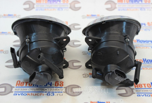 Противотуманные передние фары Лада Гранта (дорестайлинг)