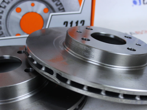 Передние тормозные диски R14 вентилируемые гладкие для а/м 2112, 1117-1119, 2170-2172, 2190-2194, Alnas в интернет-магазине avtofirma63.ru 