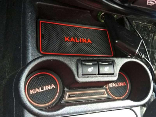 Силиконовые коврики на панель приборов Калина