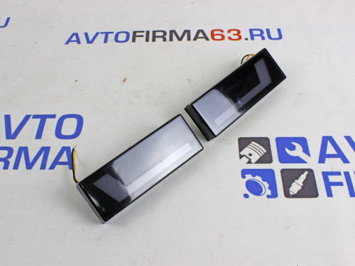 Светодиодные повторители поворота на Нива 4х4 с одной полосой