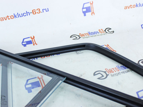 Раздвижные боковые форточки на 3-дверную Лада Нива 4х4 в интернет-магазине avtofirma63.ru 