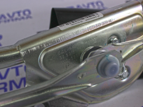 Привод стеклоочистителя на Лада Ларгус