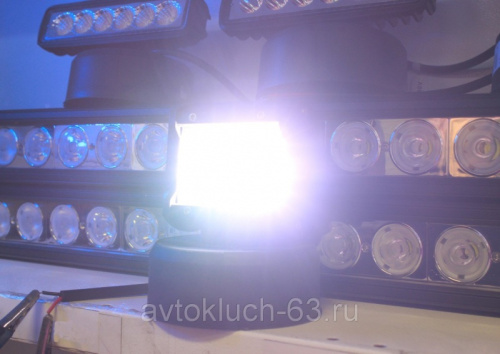Дополнительная светодиодная фара 60W