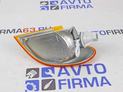 Указатель поворота ВАЗ 2114 правый желтый ALRU.676650.004