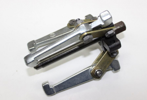 Съёмник шкивов универсальный 2-х и 3-х-лапый, Автом-2 в интернет-магазине avtofirma63.ru 