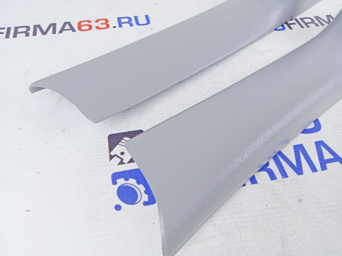 Облицовка стоек под твитер на Лада Ларгус (высокочастотники направлены в салон)