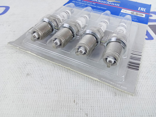 Комплект свечей зажигания на Ваз 2110-2112 в интернет-магазине avtofirma63.ru 