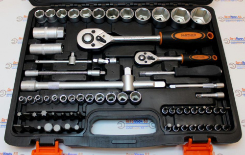 Набор инструментов Partner 82 предмета в интернет-магазине avtofirma63.ru 