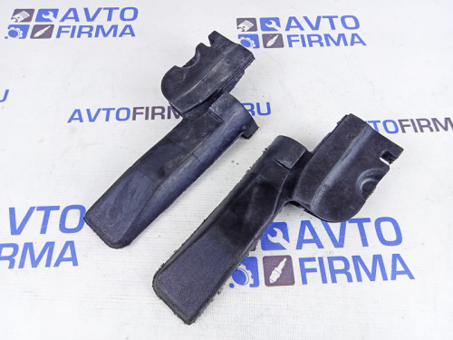 Комплект уплотнителей буферов капота на Лада Гранта