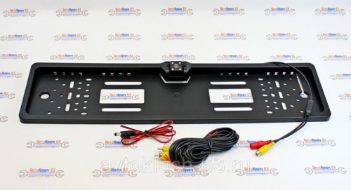 Камера заднего вида в рамке