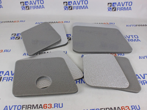 Шумоизоляция капота с термоотражающей пленкой для а/м 2107 Шумоизоляция капота с термоотражающей пленкой для а/м 2107