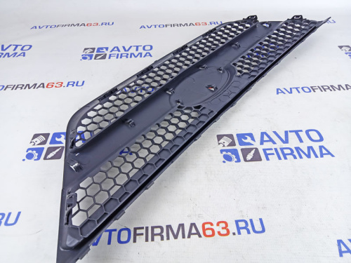 Заводская решетка радиатора для а/м R-90 в интернет-магазине avtofirma63.ru 