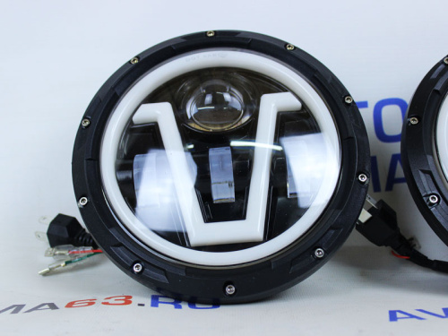 Фары светодиодные Нива 2121 УАЗ тюнинг с габаритом и поворотником TLM-020