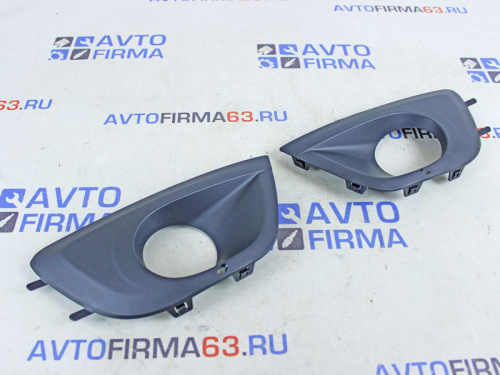 Рамки ПТФ в бампер нового образца для Лада Гранта