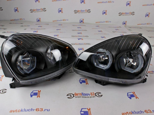 Тюнинг фары в стиле Mersedes Benz c ангельскими глазками и черной маской на ВАЗ 2170 Лада Приора