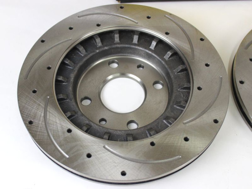 Передние тормозные диски R14, вентилируемые, перфорированные, слоты для а/м 2110-2112, 1117-1119, 2170-2172, 2190, 2194, Hofer в интернет-магазине avtofirma63.ru 