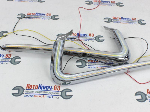 ДХО с бегающими поворотниками для Лада Веста Sal-Man