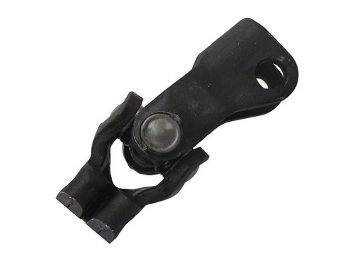 Шарнир карданный рулевого вала на Шевроле Нива