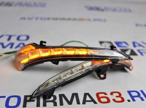 Повторители поворота в боковые зеркала Гранта Лифтбек в стиле Lexus Sal-Man в интернет-магазине avtofirma63.ru 