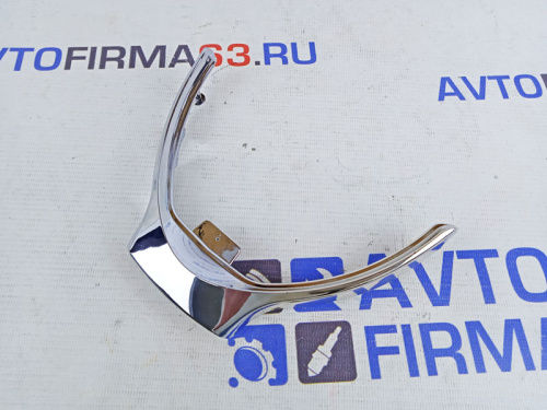 Накладка хромированная в руль на Лада Приора 2