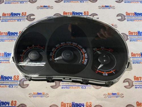 Комбинация приборов на Лада Веста 8450030825