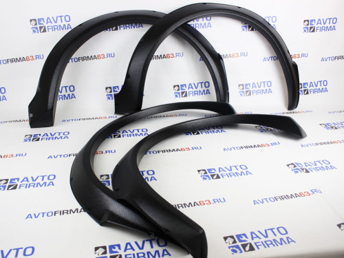 Расширители колёсных арок (фендеры) гладкие Razor с имитацией вырезов под болты на Нива 4х4 Урбан 3-х дверную в интернет-магазине avtofirma63.ru 