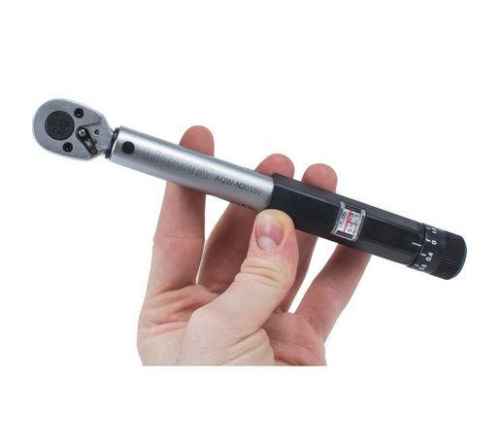 Динамометрический ключ 1/4 3-15 Нм, шкала-микрометр Licota в интернет-магазине avtofirma63.ru 