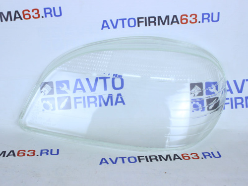 Стекло левой фары старого образца на ВАЗ 2123 Шевроле Нива