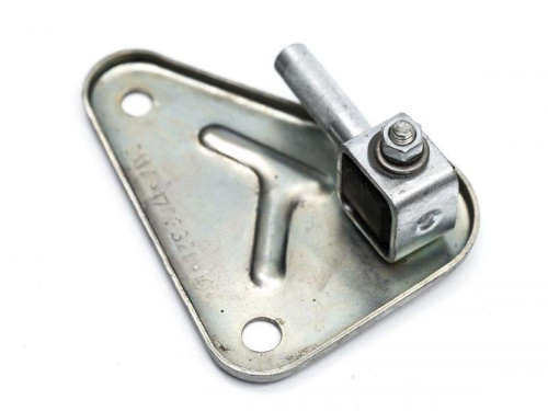 Кронштейн кулисы в сборе с проушиной для ВАЗ 2110-2112