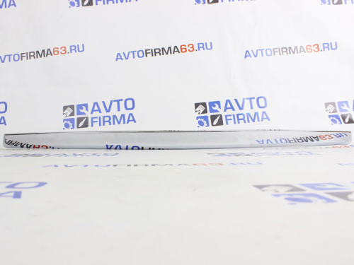 Молдинг капота, пластик, цвет хром на Лада Приора в интернет-магазине avtofirma63.ru 