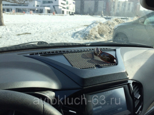 Накладка-органайзер Макси на панель приборов Лада Веста