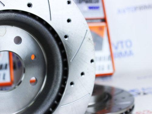 Передние тормозные диски R15, вентилируемые с перфорацией и насечками для а/м 1117-1119, 2190-2194, Alnas sport в интернет-магазине avtofirma63.ru 