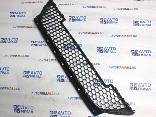 Решетка переднего бампера нижняя Лада Ларгус в интернет-магазине avtofirma63.ru 