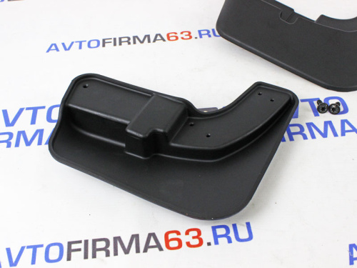 Комплект передних брызговиков Rezkon на Лада Веста Cross, Веста SW Cross в интернет-магазине avtofirma63.ru 