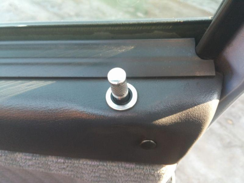 Кнопки выключения замка для автомобилей для автомобилей ВАЗ в интернет-магазине avtofirma63.ru 