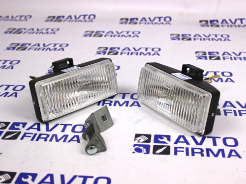 Фары противотуманные галогенные GOODYEAR универсальные прямоугольные