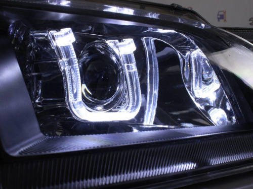 Тюнинг фары для а/м 2114 Лексус с Би линзой черной маской и ангельскими глазками