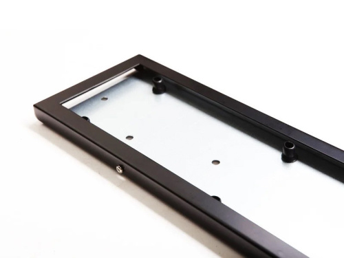 Металлическая рамка номерного знака в интернет-магазине avtofirma63.ru 