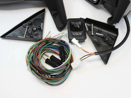 Заводские зеркала для а/м 21214 старого образца с электроприводом, обогревом комплектом проводки и уголков зеркал в интернет-магазине avtofirma63.ru 