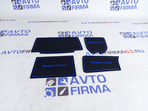 Силиконовые коврики «Super Auto» на панель приборов ВАЗ 2114