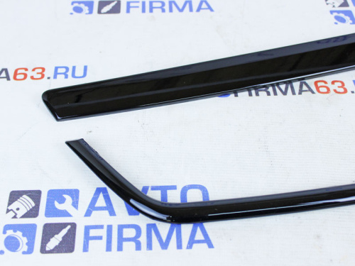 Комплект Сабля на капот и вставка в решетку, черный лак на Лада Приора в интернет-магазине avtofirma63.ru 