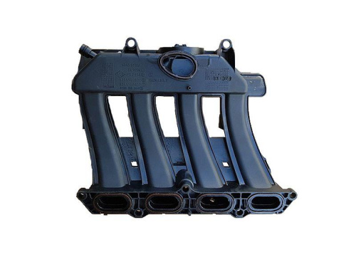 Впускной коллектор на Лада Ларгус