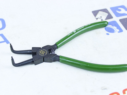 Съемник внутренних стопорных колец загнутый 180 мм Дело Техники в интернет-магазине avtofirma63.ru 